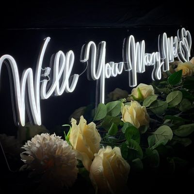 Plug-Powered Custom Neon Marquee Licht Up Briefe für Hochzeitsfeier Willst du mich heiraten