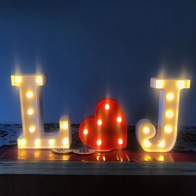 28C Heiraten Sie mich Riese Licht Up Buchstaben für benutzerdefinierte bunte Marquee Alfabet Nummer Dekoration