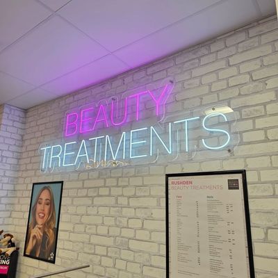 Studio LED Neon-Schild mit anpassbarem Design und langer Lebensdauer Lebensdauer 50000 Stunden