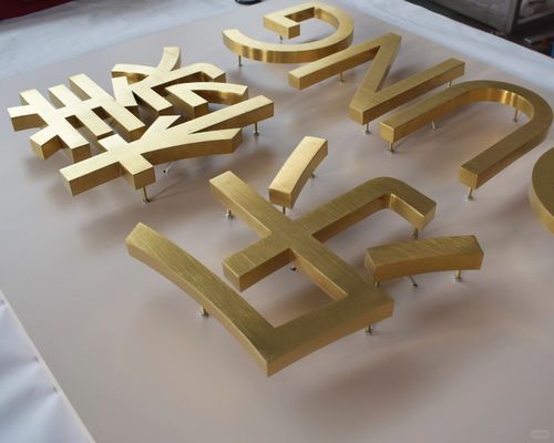 Außen 3D LED-Plakette und Display Board Edelmetall Hintergrundlicht Leuchtbare Buchstaben