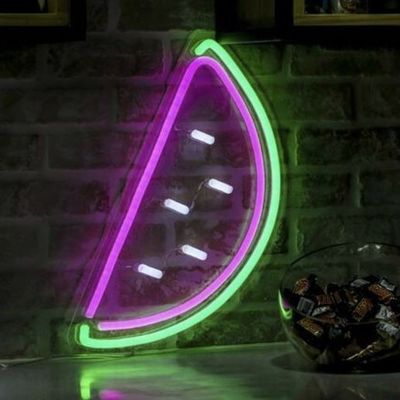 Custom Logo Neonlicht für Werbung Grün lila Wassermelone Design bei 28C Business