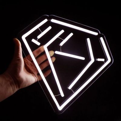Stromversorgung Stecker Neonlicht Hochzeitsschild für Weißdiamanten Versand Hängen/Hängen/Stellen