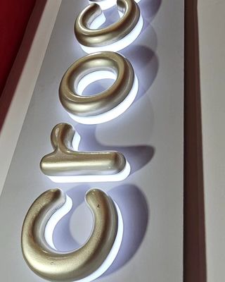 Schnee Outdoor Signage Shop Sign LED Letter Custom Metal Storefront Outdoor Front 3D Shop Geschäft