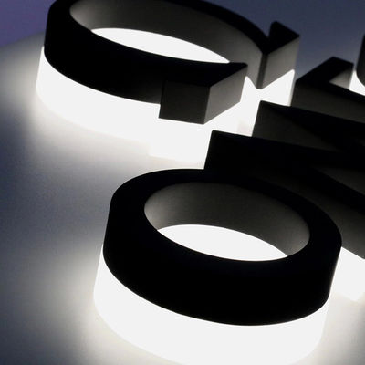 80 Ra Farbwiedergabeindex Custom 3D Acrylic Business Logo Zeichen für Innen- und Außenbereich