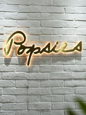 Wand LED Beleuchtungsschild 3D Hintergrundbeleuchtung Logo Schild Custom For Office