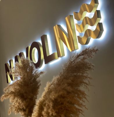 Außen-Acrylschild Led-Licht-Namenplatten aus Edelstahl Custom 3D-Beleuchtungsschilder für die Urlaubsdekoration