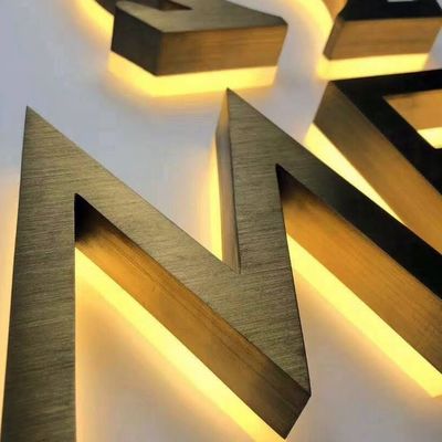 Außen-Acrylschild Led-Licht-Namenplatten aus Edelstahl Custom 3D-Beleuchtungsschilder für die Urlaubsdekoration