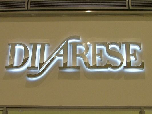 Beschilderung Hintergrundbeleuchtung Logo LED-Buchstaben mit weichem, warmem weißem Licht